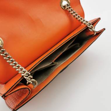 PrelovedGucci EmilyMediumGucci SignatureBag10035