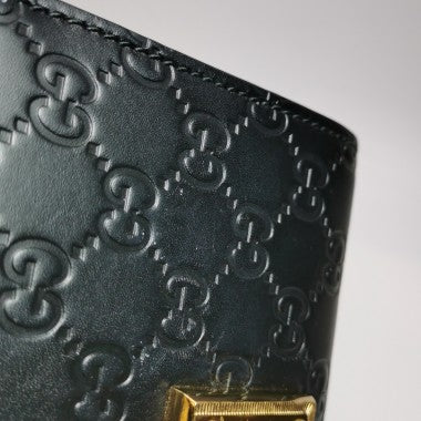 PrelovedGucci PadlockSmallGucci SignatureBlack10048