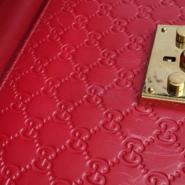 PrelovedGucci PadlockSmallGucci SignatureRed30*19*10cm10109
