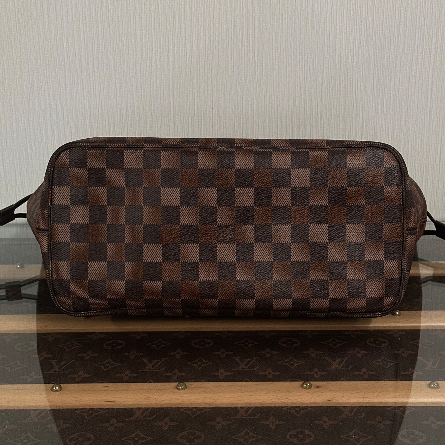 LV Neverfull MM Tote Bag32*28*15cm
3062607194055