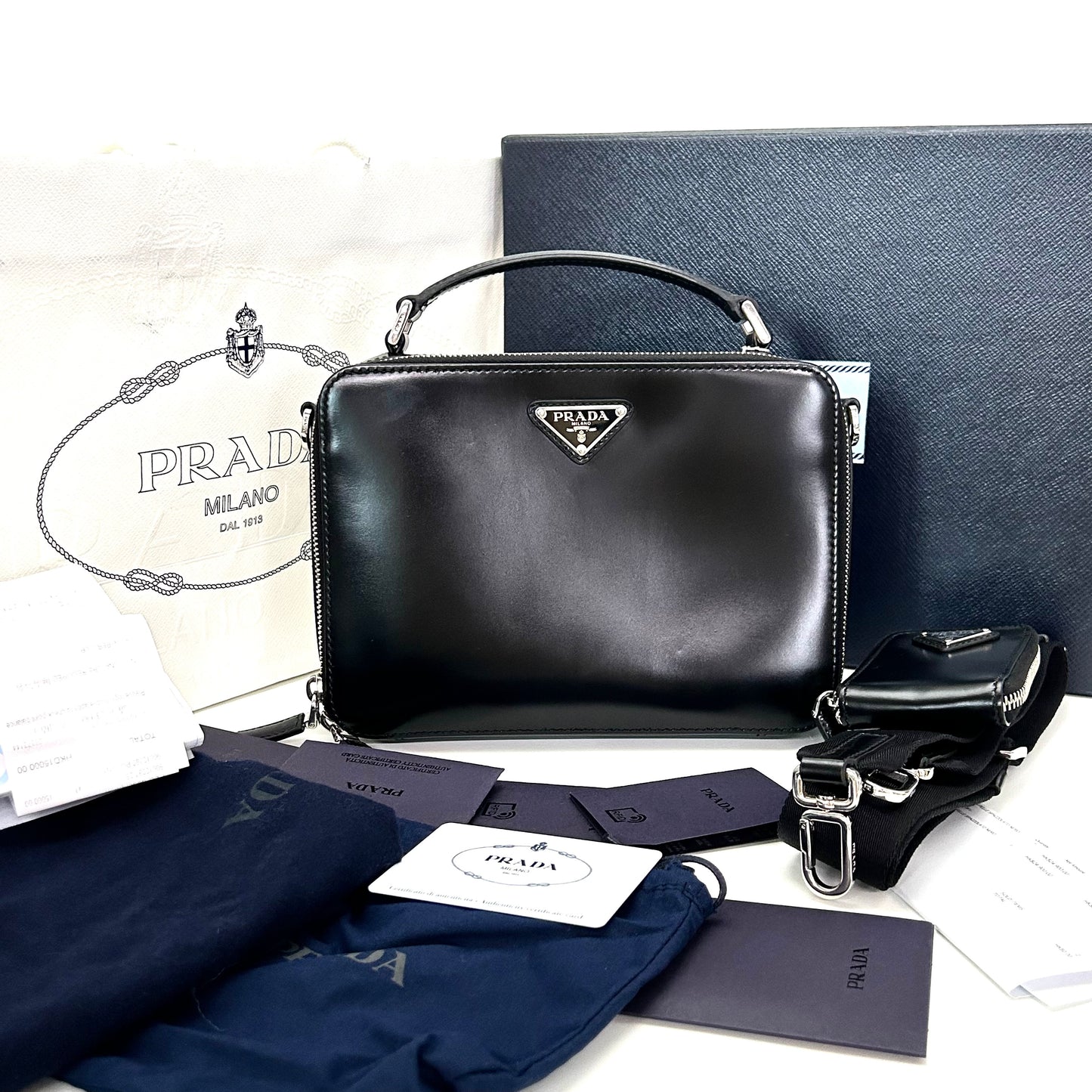 PRADA Bag Black Fullset22*16*6.5cm
3032607193963