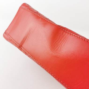 PrelovedGucci PadlockSmallGucci SignatureRed10015