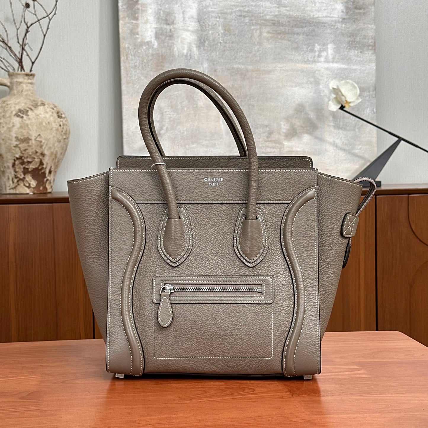 CELINE Luggage Bag
27*26*13cm
3102607122587