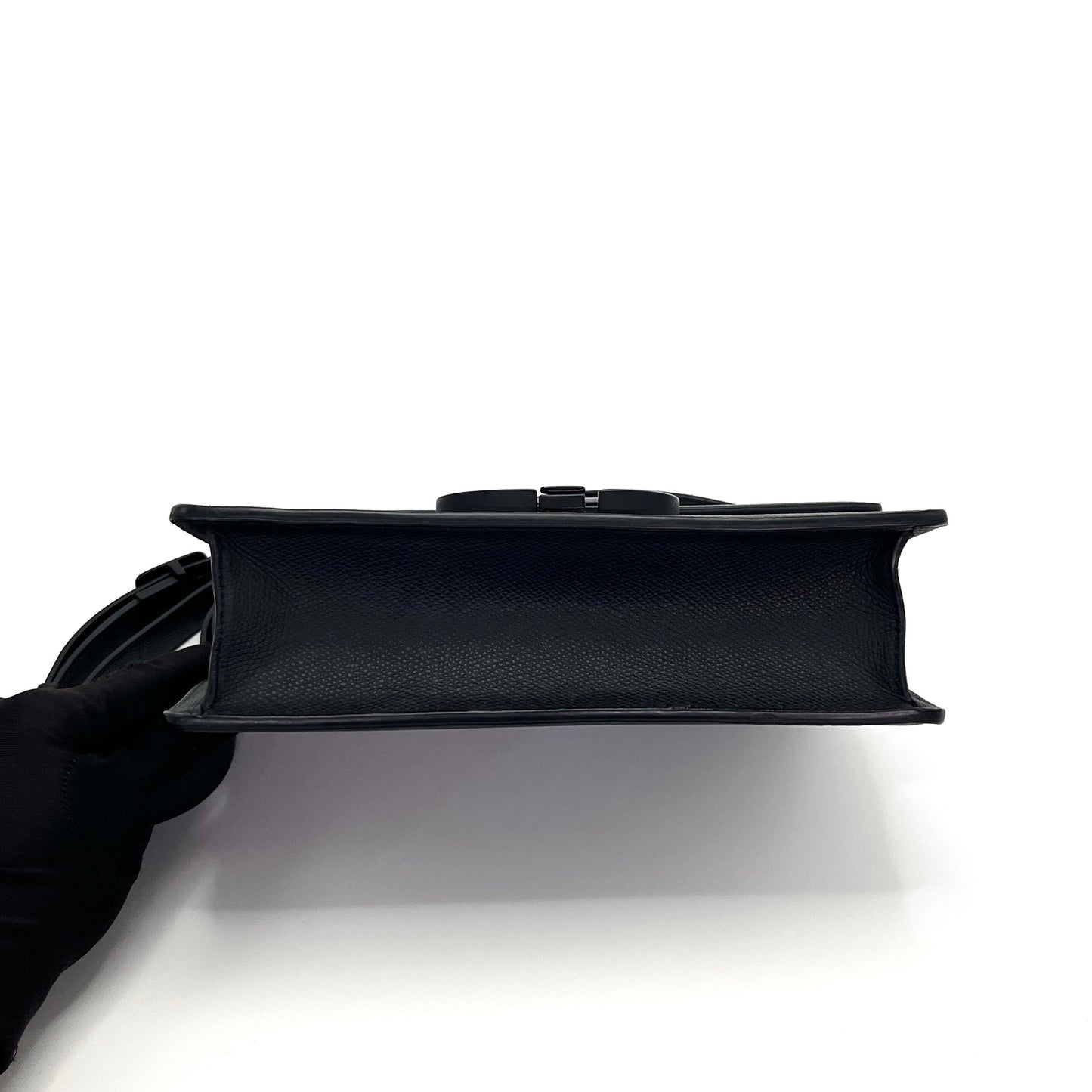 DIOR CD Black Bag24*17*7cm
3022606183270