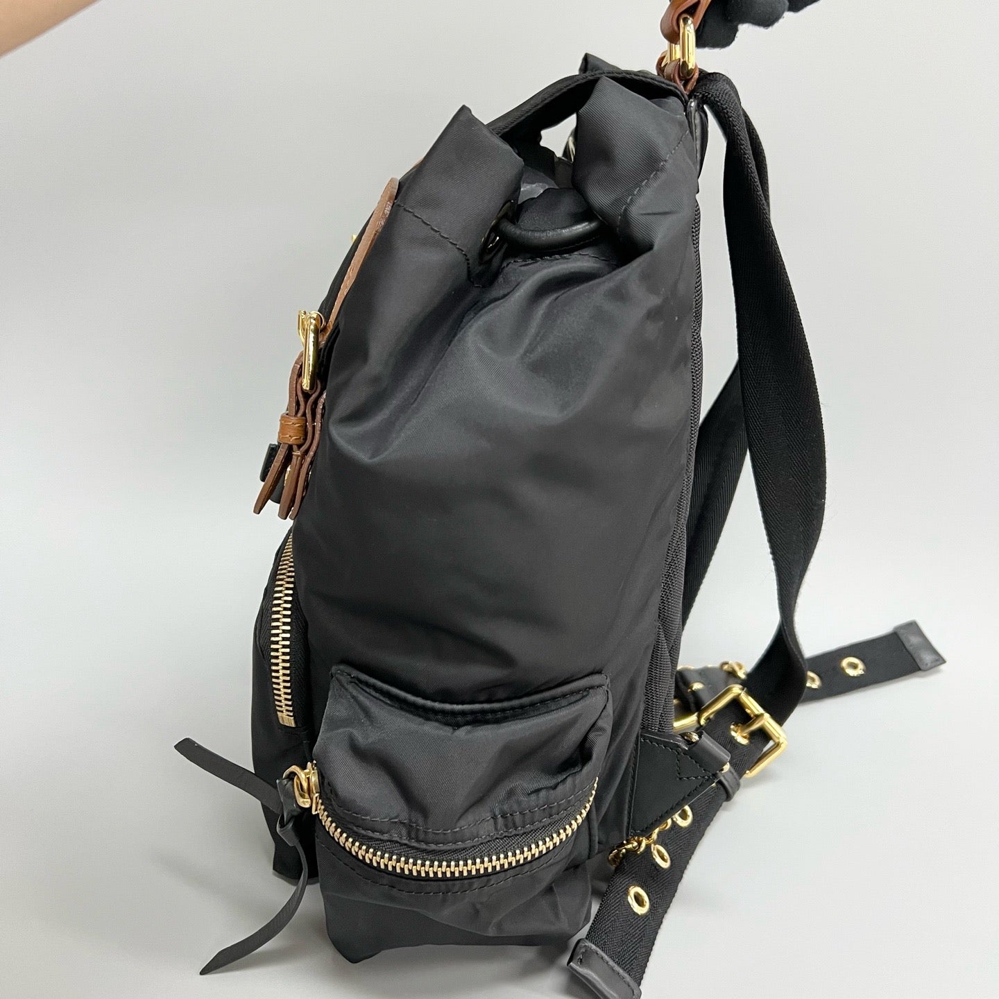 Preloved Burberry Backpack Black XJ5558