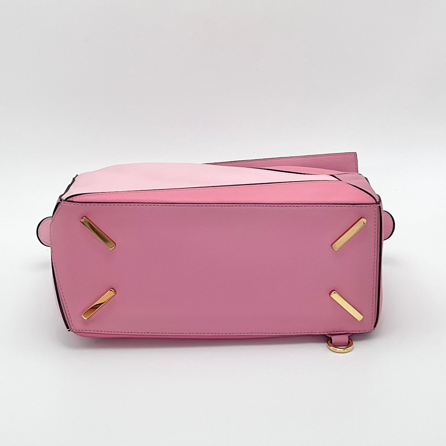 LOEWEPuzzleBag29*19.5*14cm
3032607183858