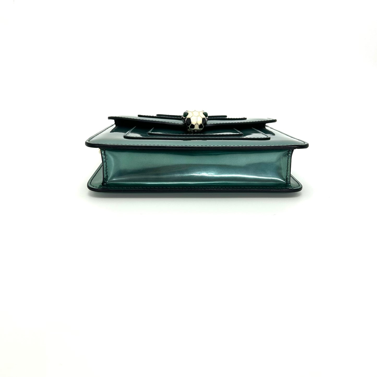 BVLGARI Serpenti Bag20*15*4cm
3032607204249