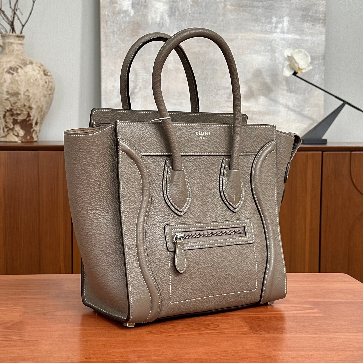 CELINE Luggage Bag
27*26*13cm
3102607122587