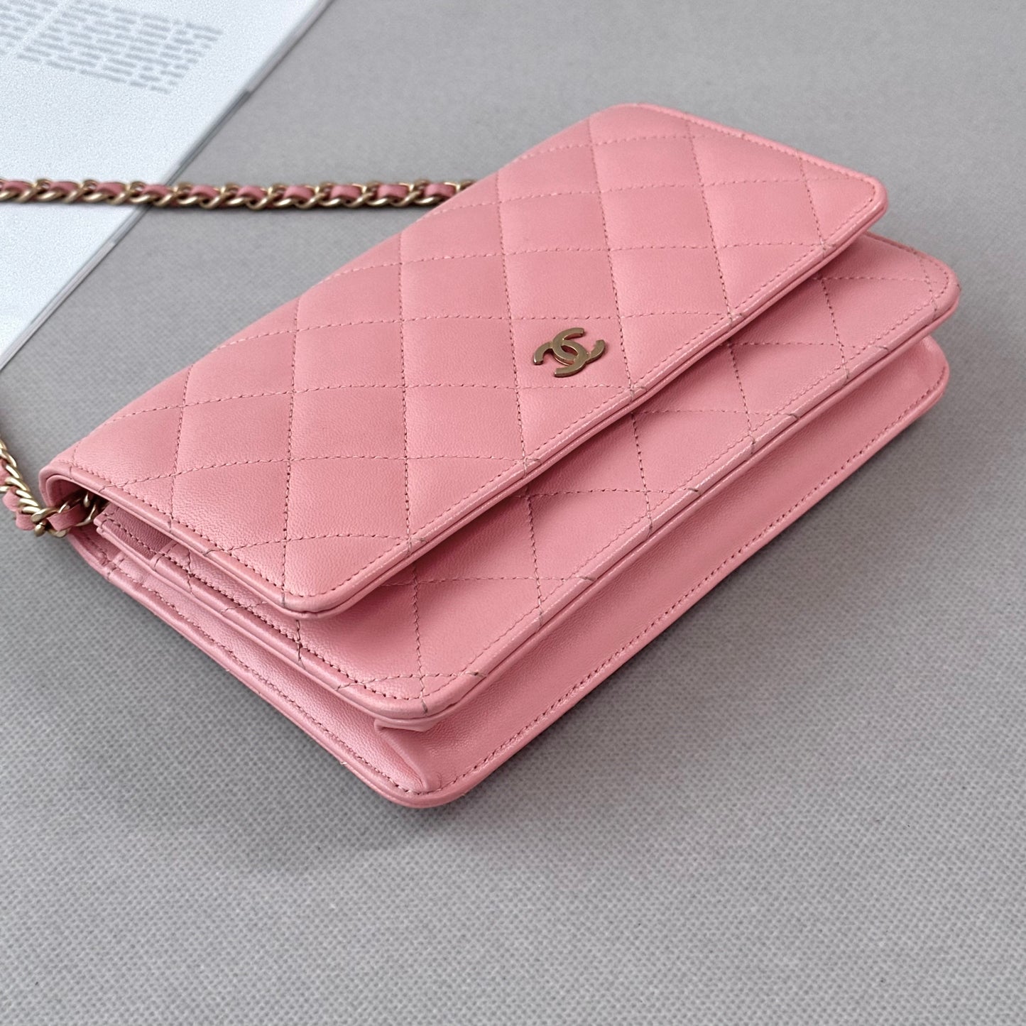 CHANEL woc 19*12*4cm
3102607305771