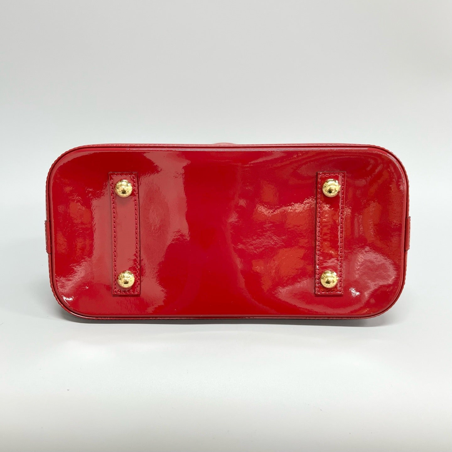 LV Alma MM 31x23x15cm XJ17131