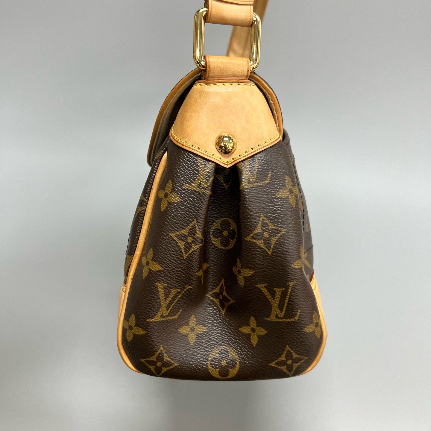LV Bag 33*18*12cm XJ17192