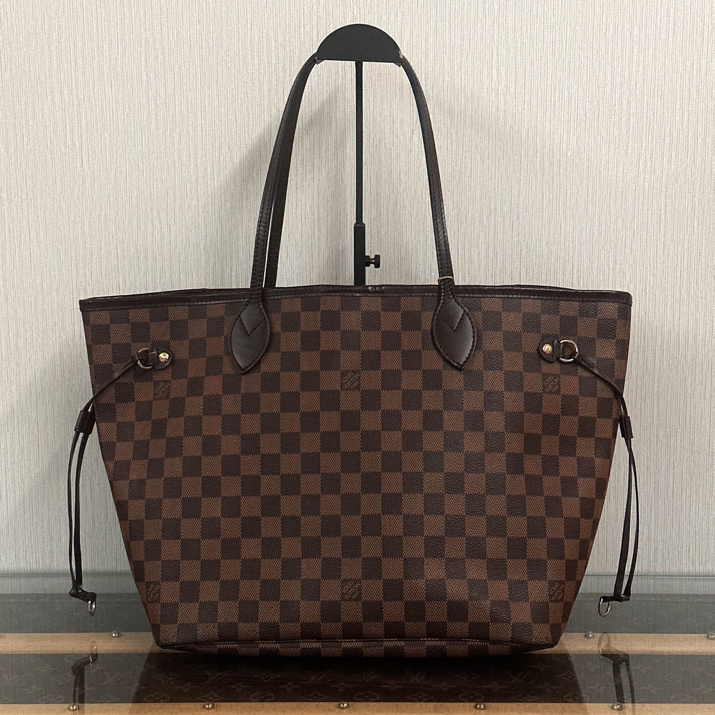 LV Neverfull MM Tote Bag32*28*15cm
3062607194055