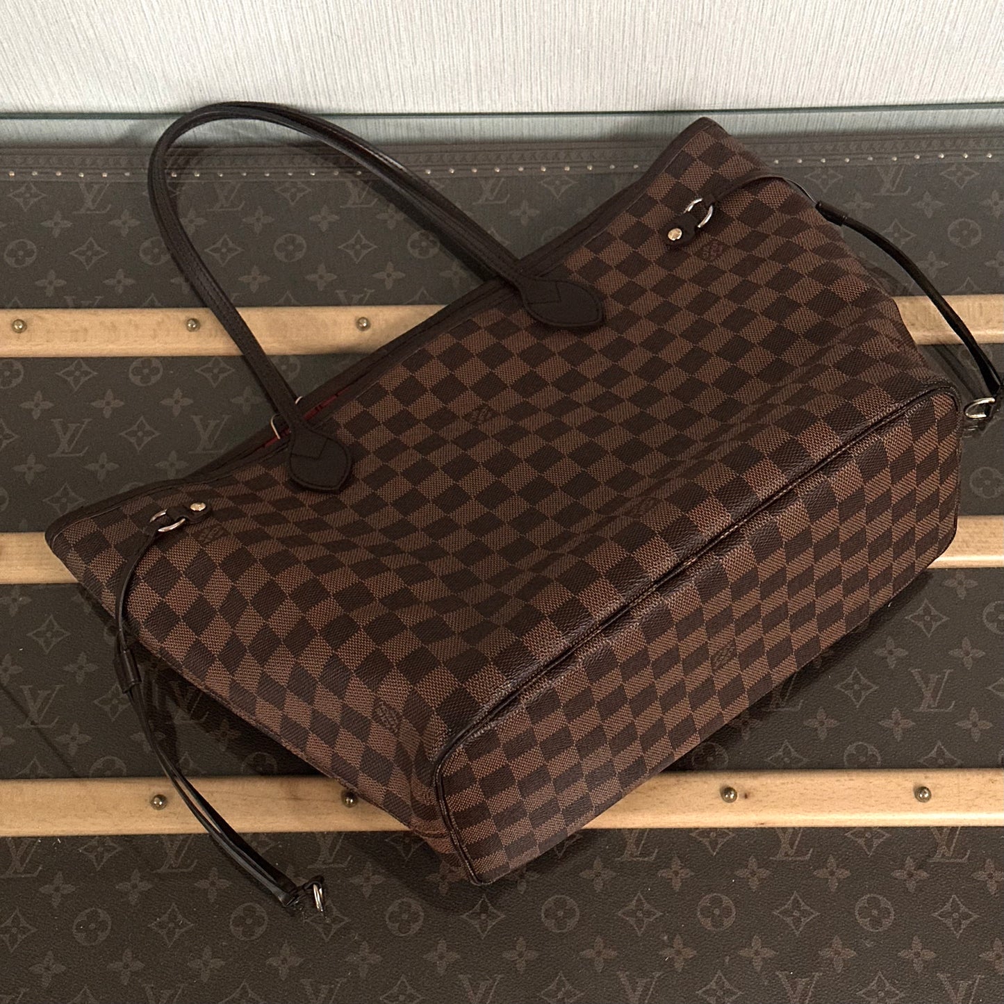 LV Neverfull MM Tote Bag32*28*15cm
3062607194055