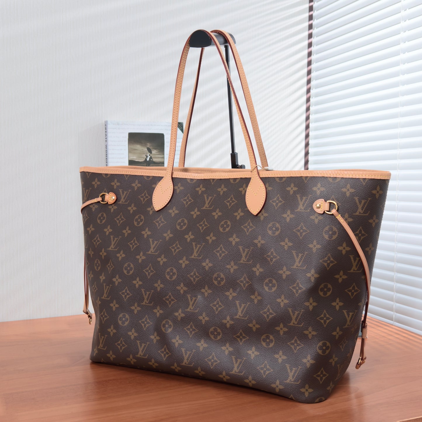 LV Neverfull GM Tote Bag39*32*19cm
3062607295628