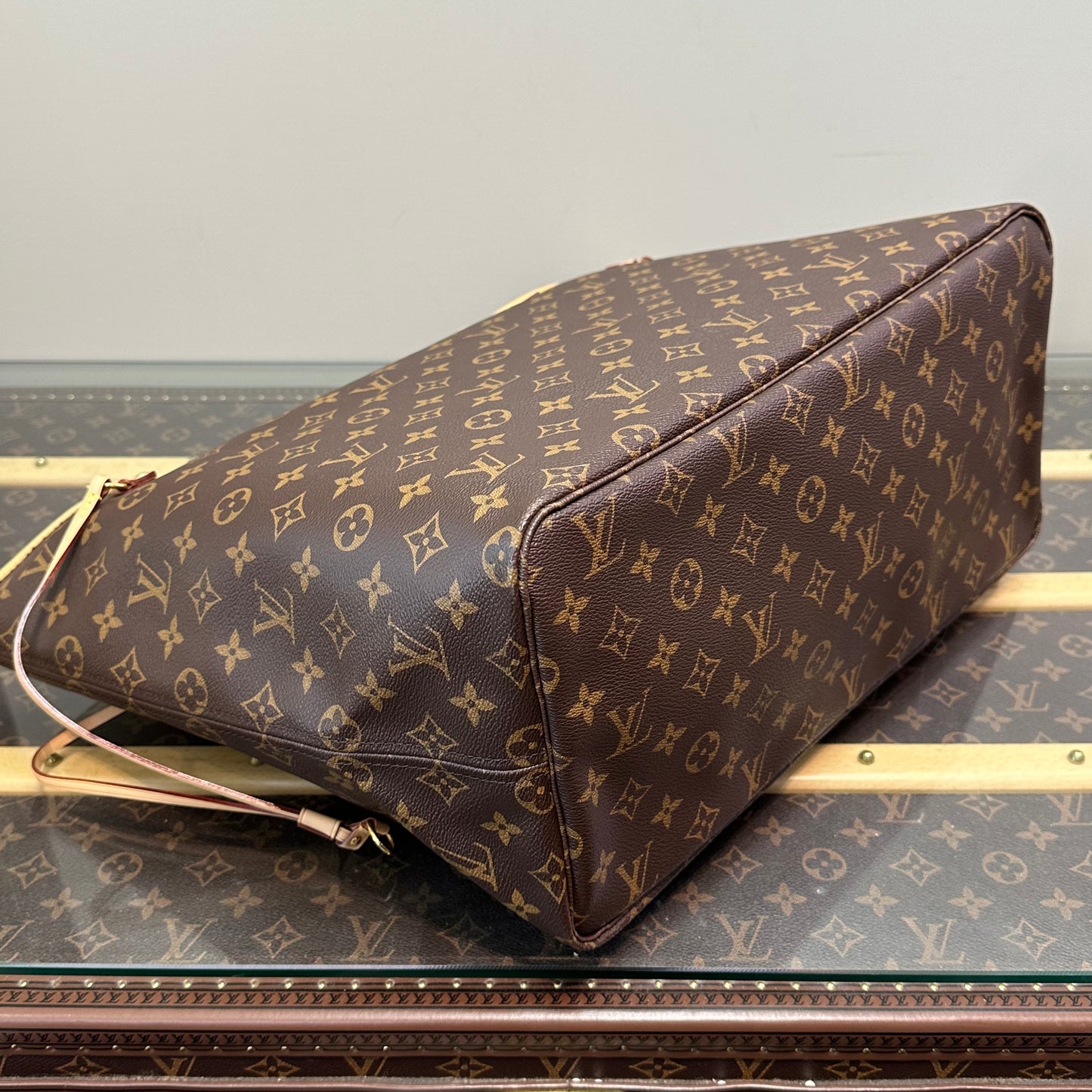 LV Neverfull GM Tote Bag39*32*19cm
3032605264534