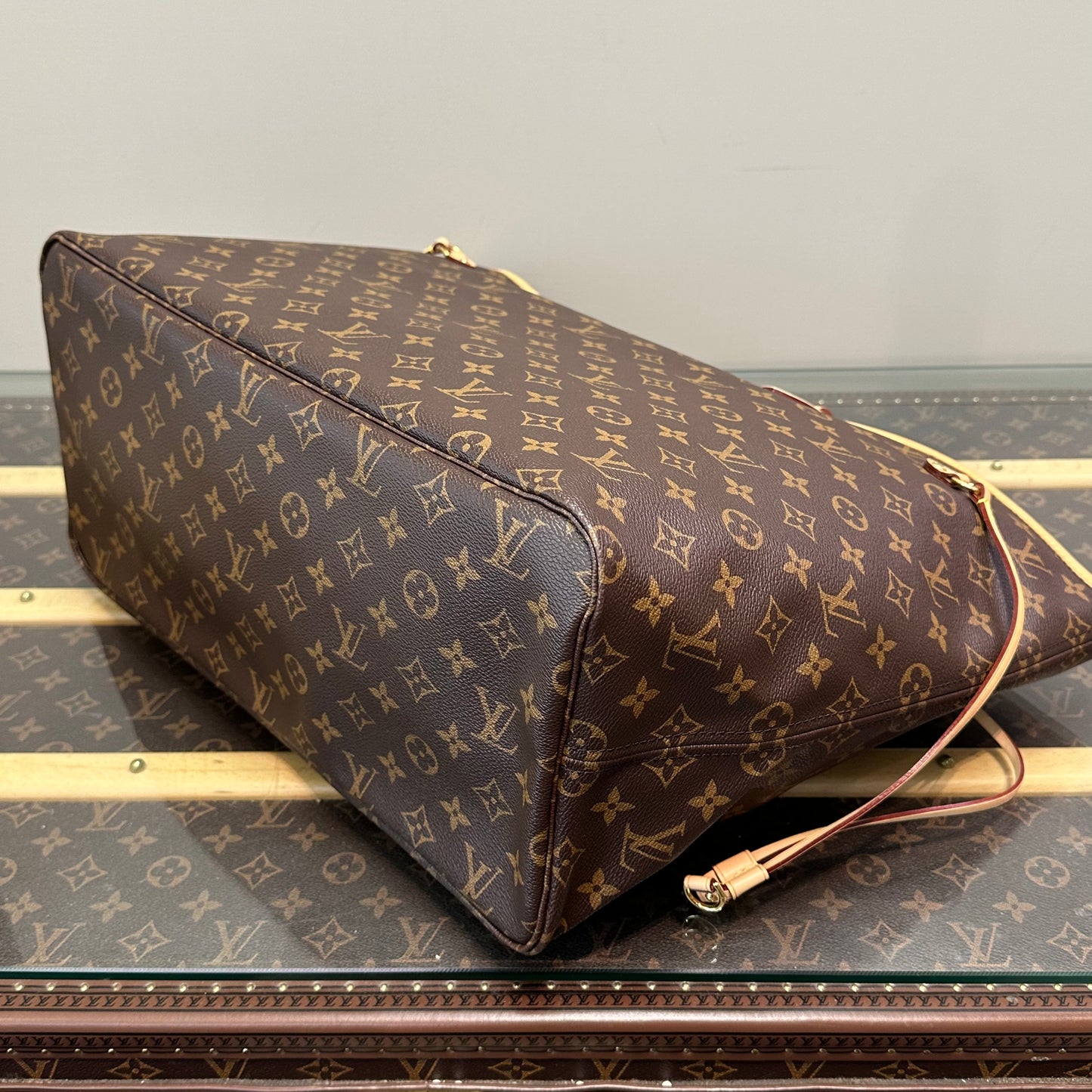 LV Neverfull GM Tote Bag39*32*19cm
3032605264534