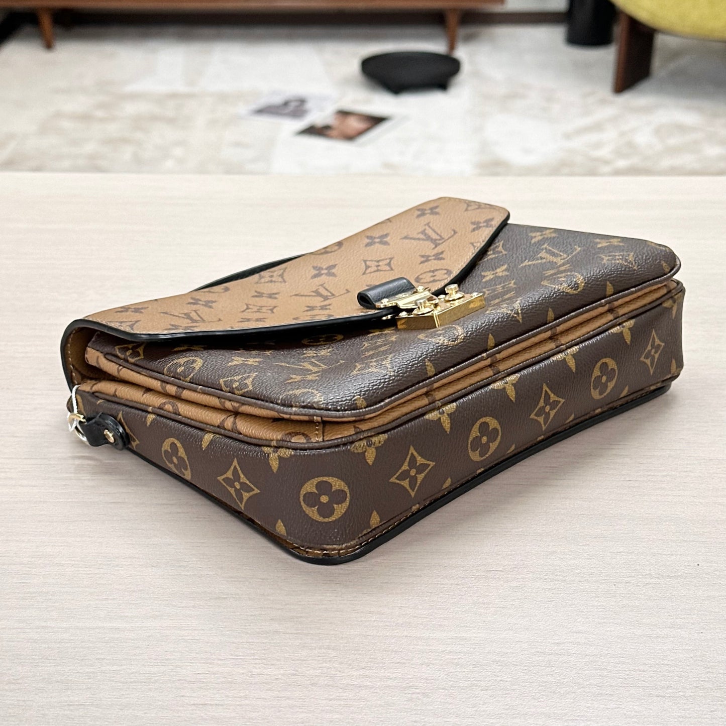LV Métis Pochette Bag24*18*7cm3022607163448