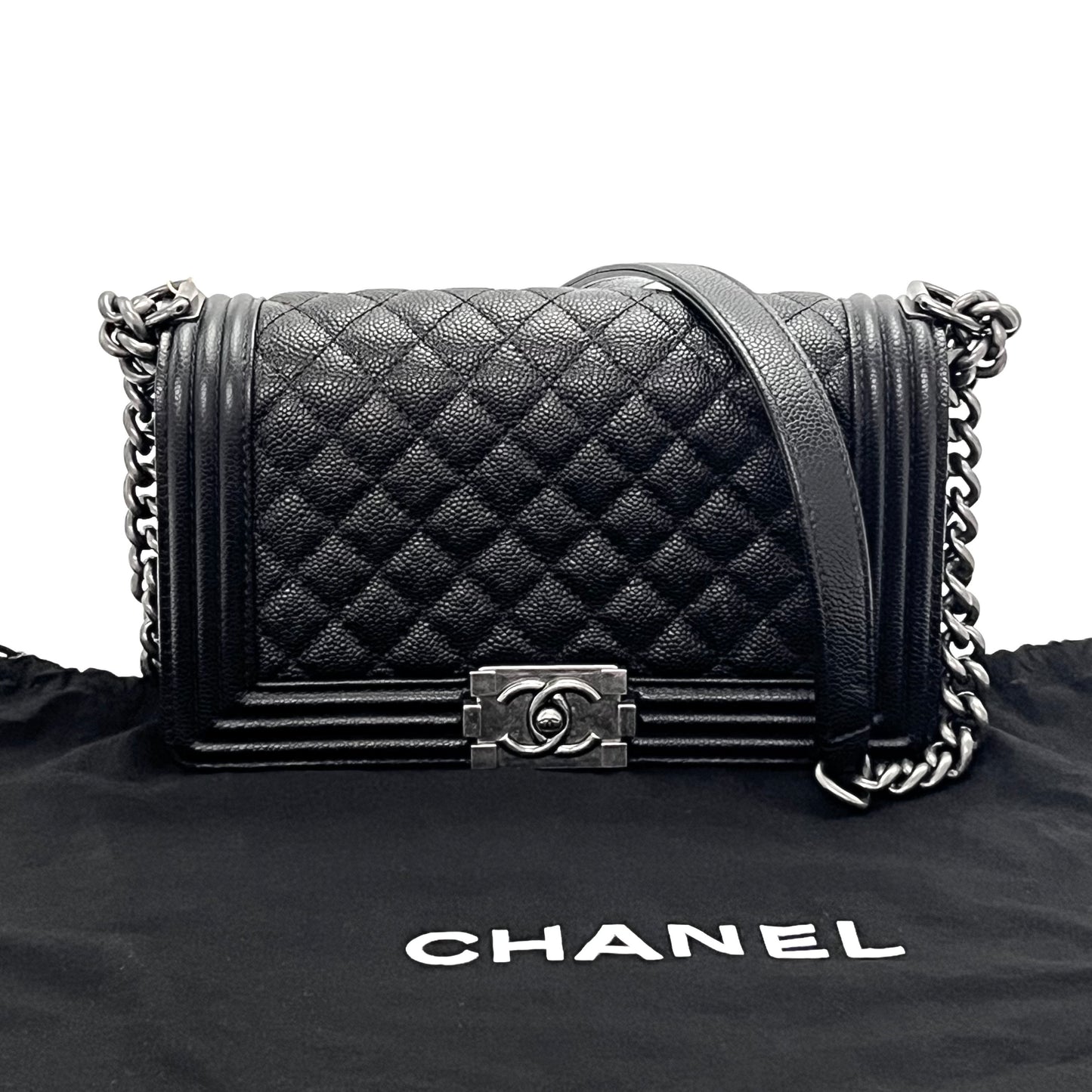 CHANEL Leboy Black Bag25*15*7cm
3072607295683