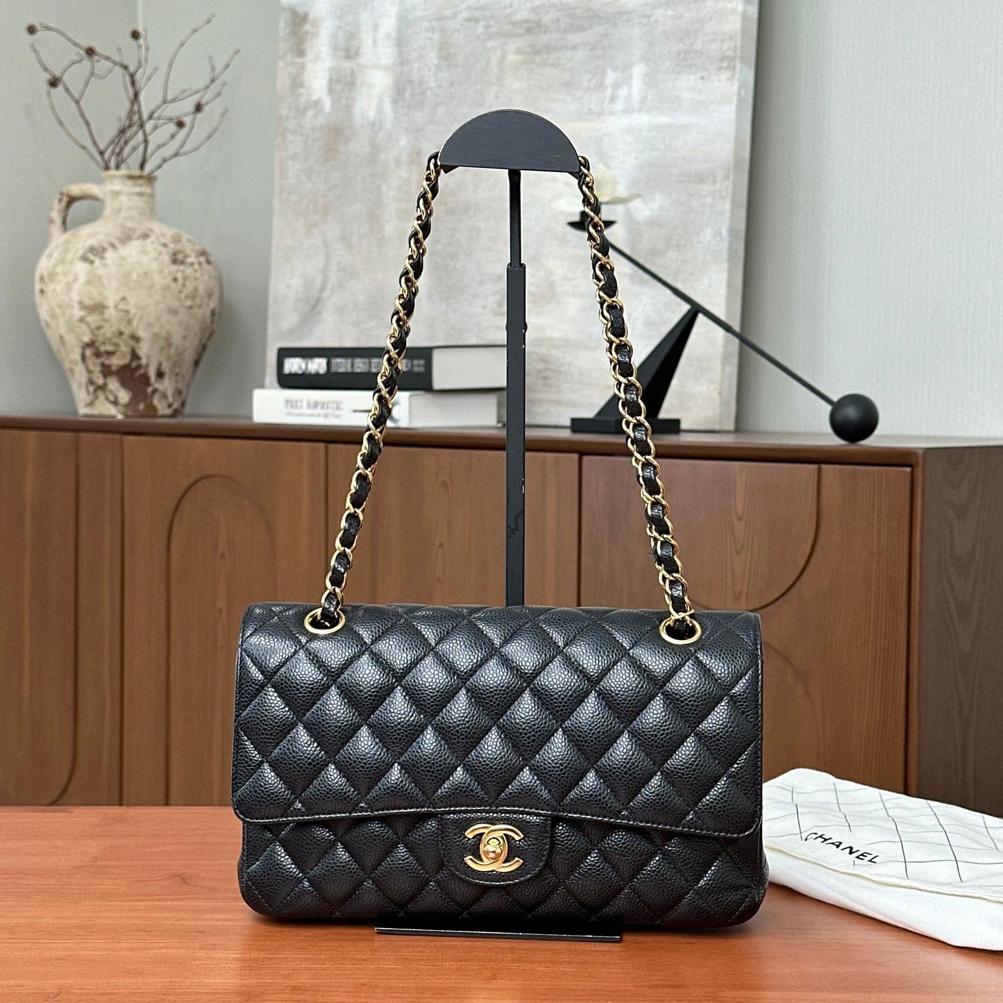 CHANEL CF Medium Caviar Black 25.5*15*7cm
3032607295651
