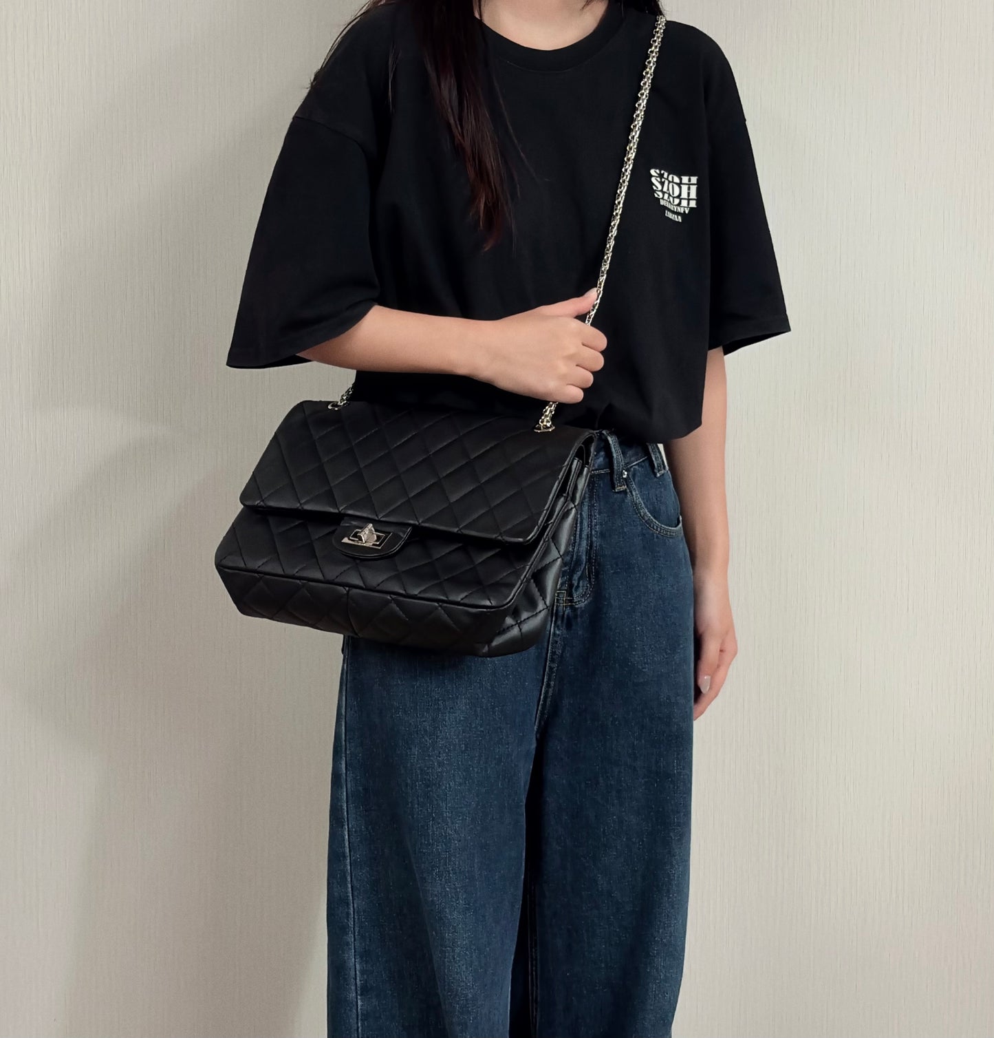 CHANEL 2.55 Large Black 31*20*10cm
3102607234776