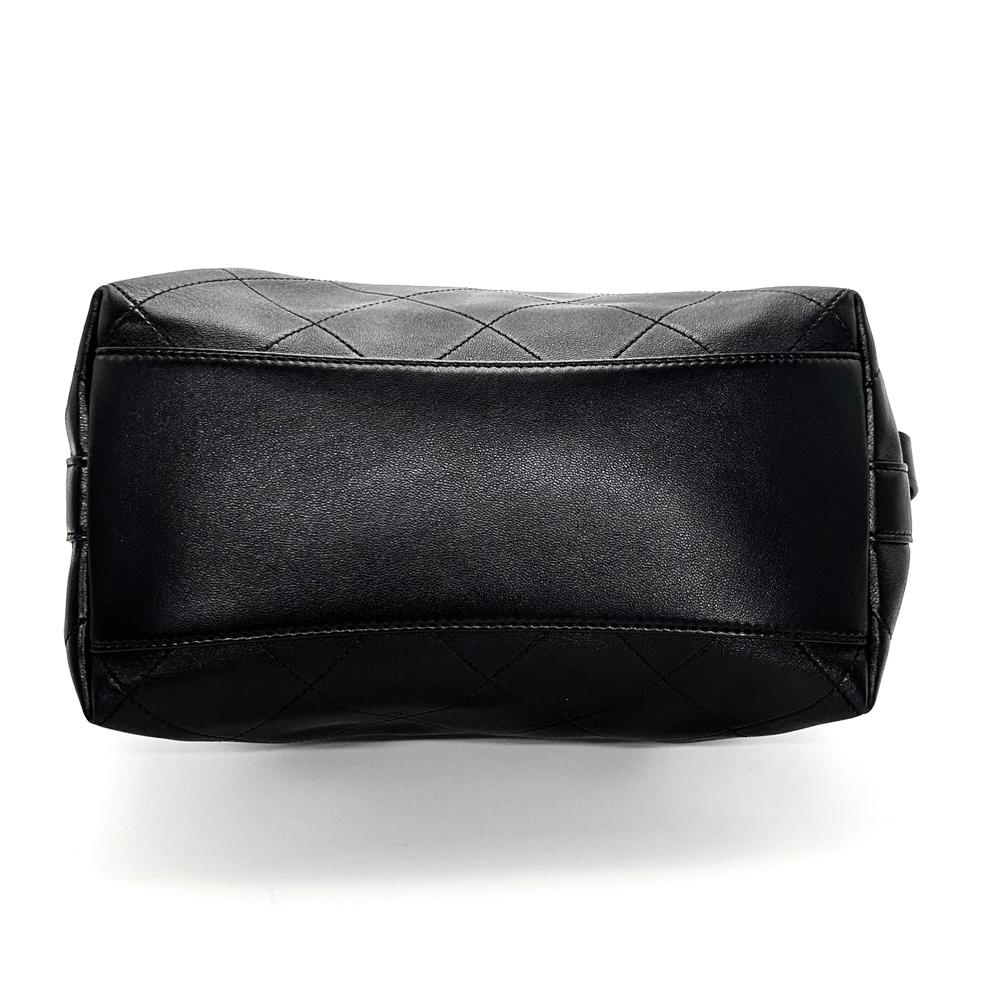 CHANEL 25P hobo Black 24*27*13cm
3072607244882